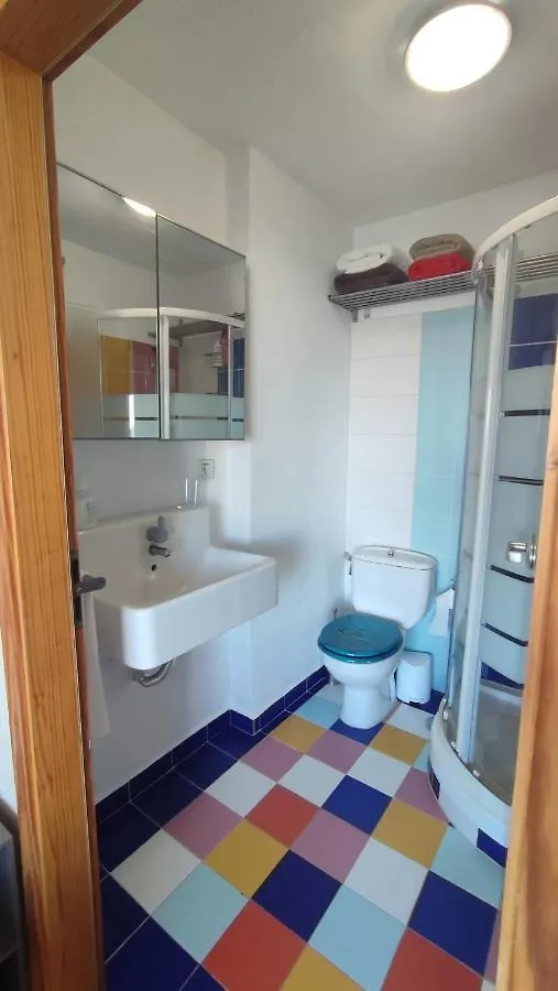 Apto. residencial en Torremolinos con piscina.